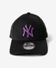 Кепка 60364451 9FORTY 940 New York Yankees MLB Classics Унисекс ЧЕРНЫЙ ФИОЛЕТОВЫЙ [New Era] & [Б/у]