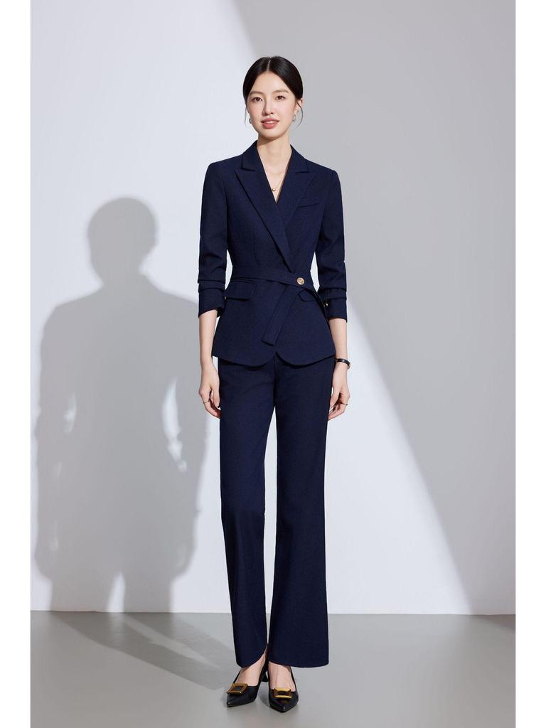 Элегантный женский костюм-блейзер с длинным рукавом: Современный, Роскошный, Стройнящий, Повседневный, Идеальный для Рабочего места или Проведения Мероприятий.