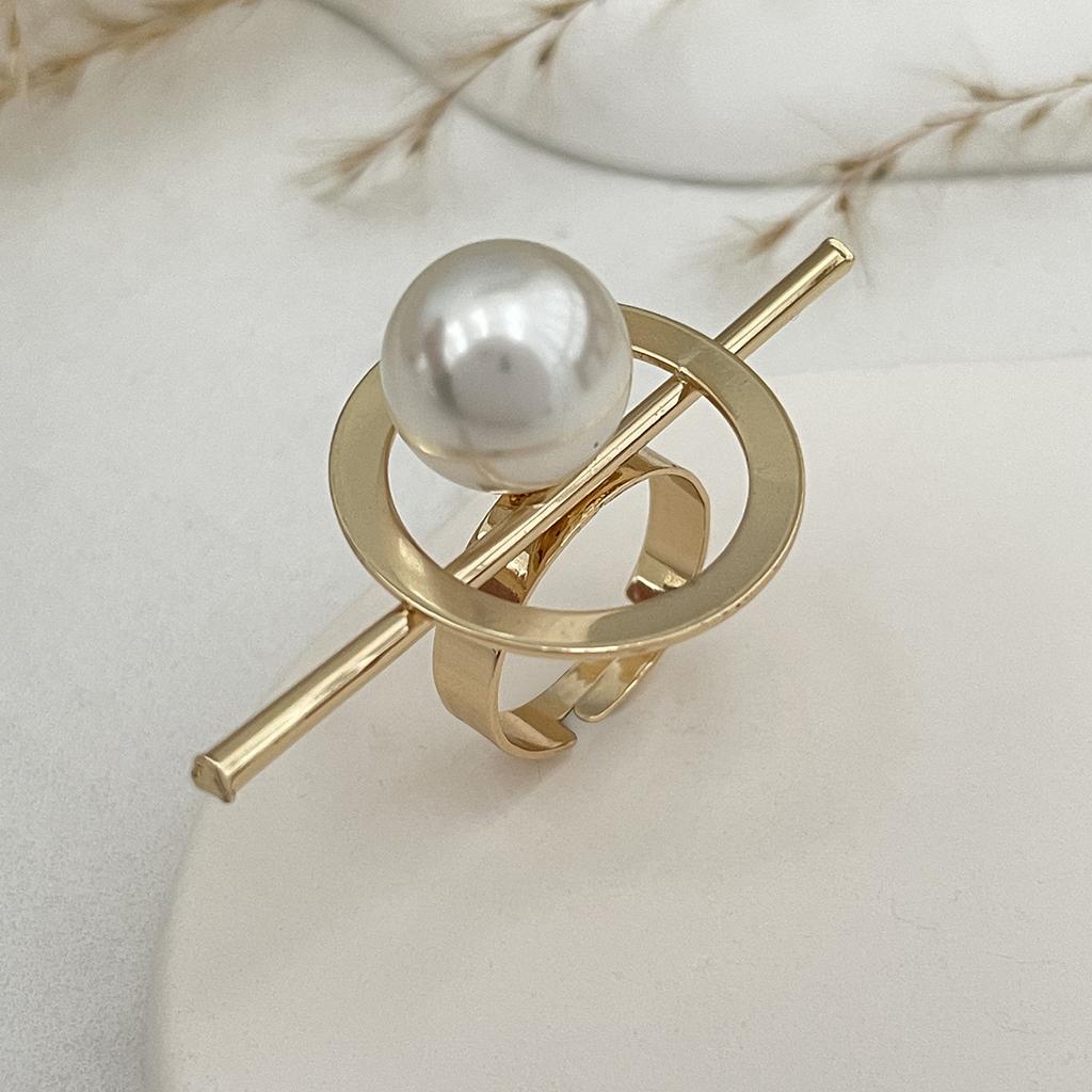 Baroque Heterosexual Pearl Alloy Set Ring Light Luxury Geometric Metal Hollow Finger Ring