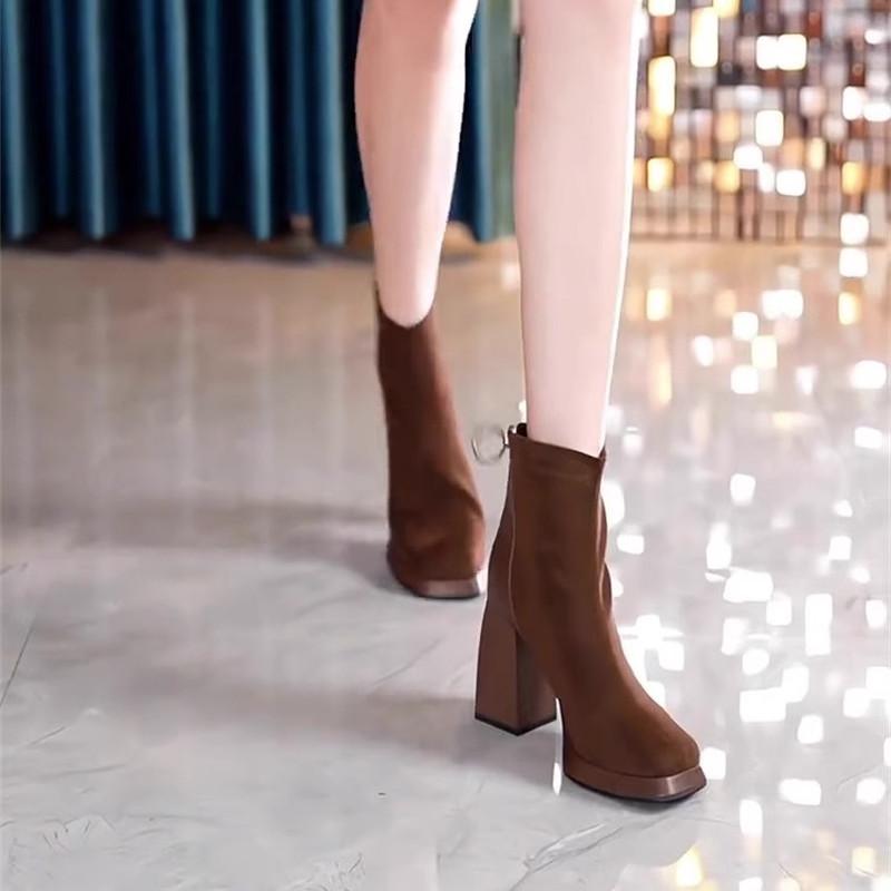 Square Head Platform Short Boots Women's Autumn and Winter 2025 New Suede High Heels Thick Heel Waterproof Table Martin Boots Women's Boots