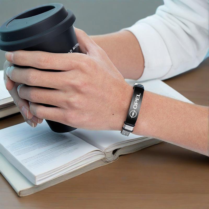 Модный автомобильный логотип из нержавеющей стали Для мужчин Мальчиков Аксессуар Подарок Для Opel Corsa D Astra Insignia Mokka Adam Combo OPC Vectra H G J