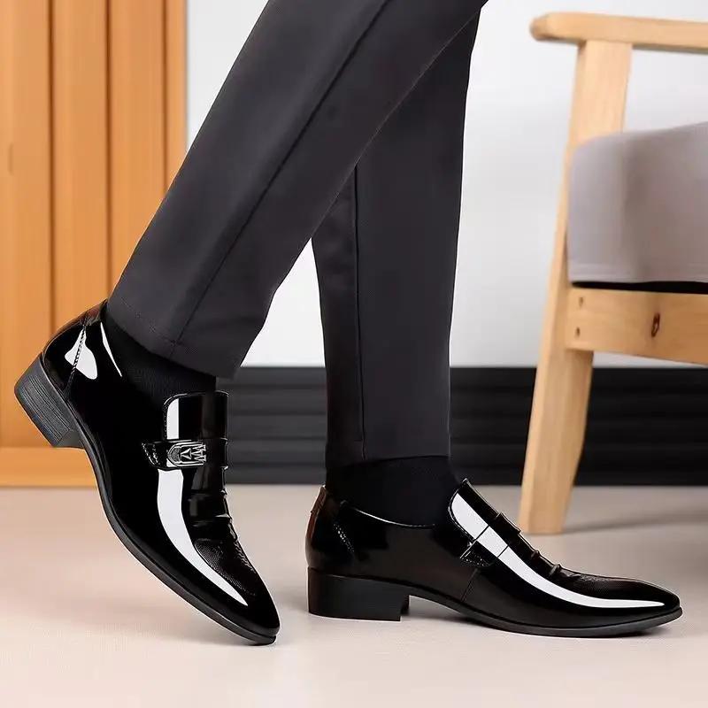 Leather Casual Business Dress Shoes Man New Social Shoe for Men Cheap Liquidation Elegant and Classic 2024 Trend Clothing Party