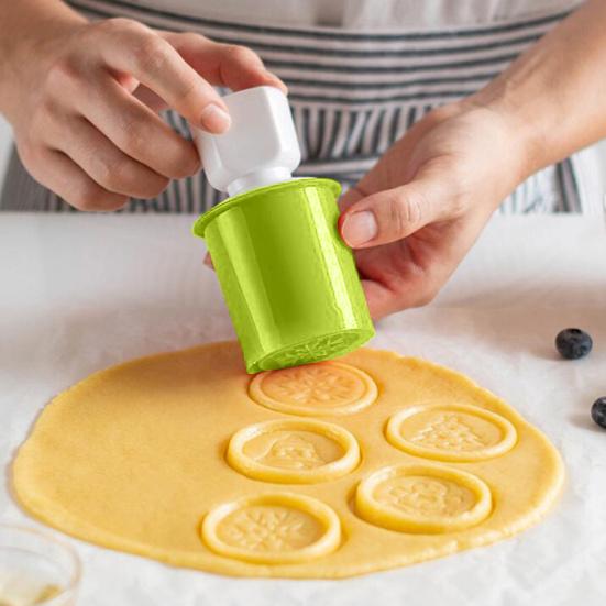 Набор рождественских штампов для печенья, 6 видов, формочки для печенья, плунжер, антипригарное покрытие, самодельная форма для тиснения рождественского печенья, тиснитель для шоколадной помадки