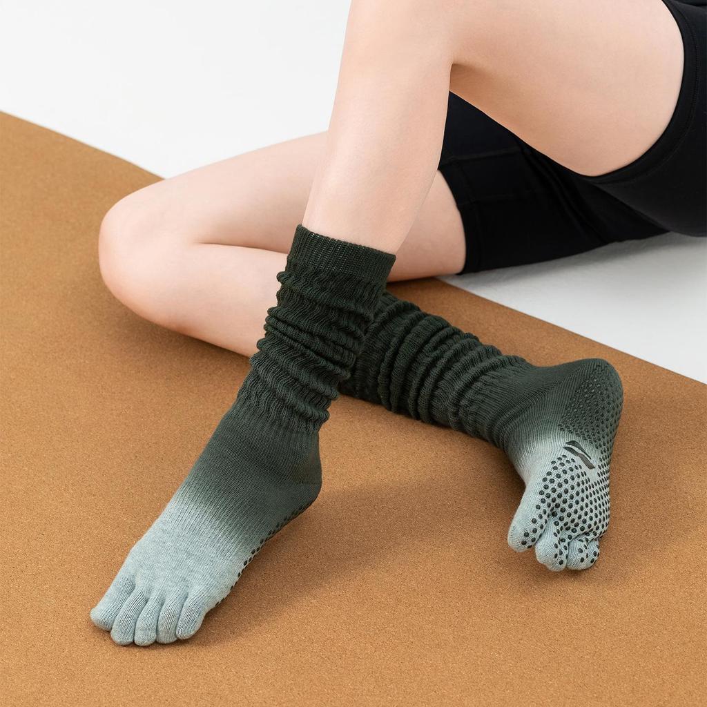 Gradient Five-Toe Non-Slip Yoga Socks - Women's Fitness & Pilates Slouch Cotton Calf Socks