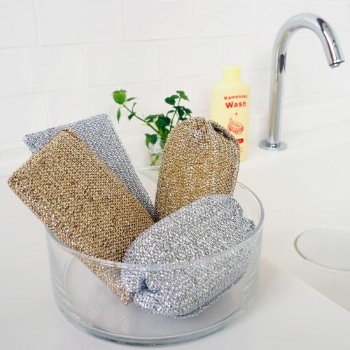 Kamenoko Tsubushi Nishio Shoten Figures, Square Gold, Set of 2