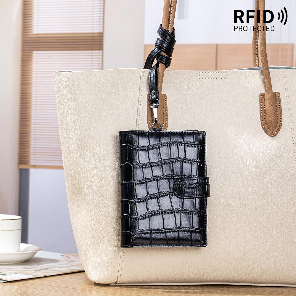 Дорожная сумка для паспорта из кожи с тиснением под крокодила, блокирующая RFID, Унисекс кошелек для паспорта с отделениями для карт, карманом для наличных и застежкой на кнопку