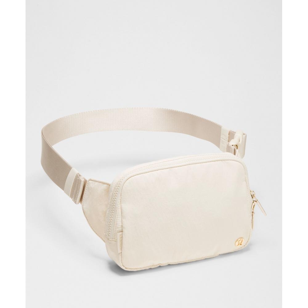 Lululemon Поясная сумка Everywhere большая 2 л Светло-бежевая