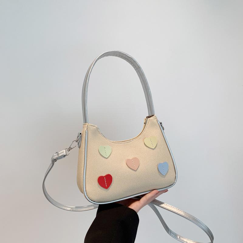 Модная маленькая свежая сумка подмышку 2025 осень новая высокая ценность персиковое сердце повседневная универсальная на плечо мессенджер