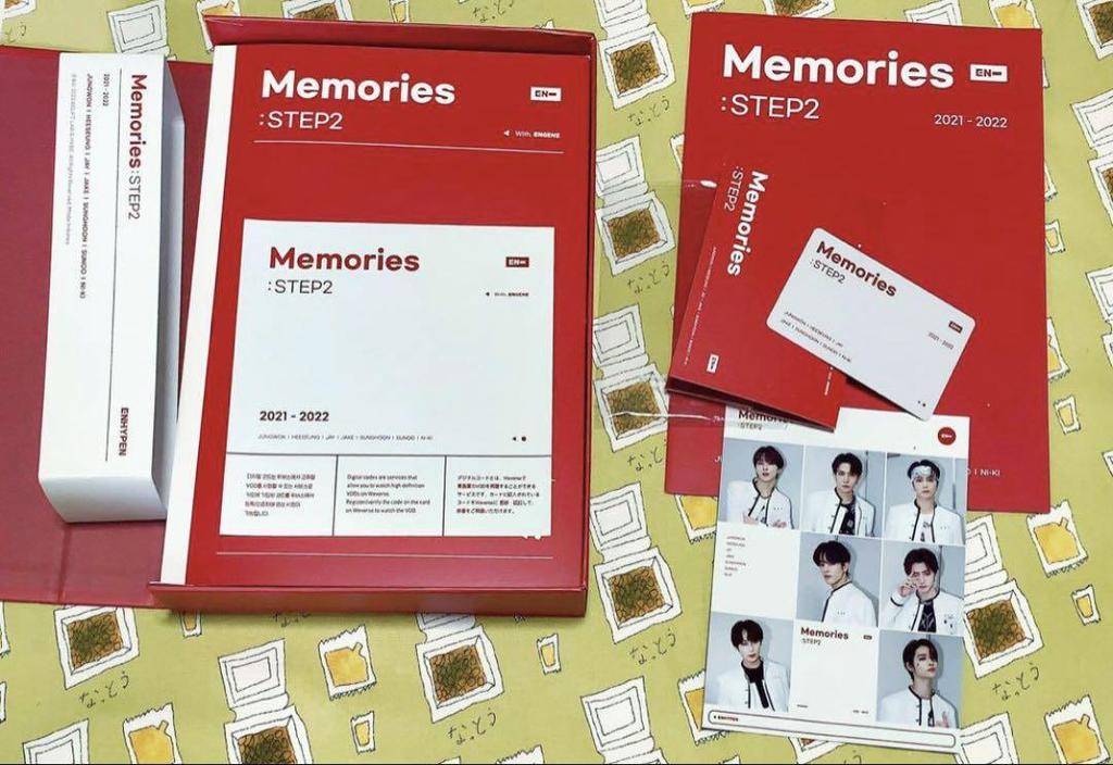 [USED] Enhypen CD Album DVD Bundle with Trading Cards