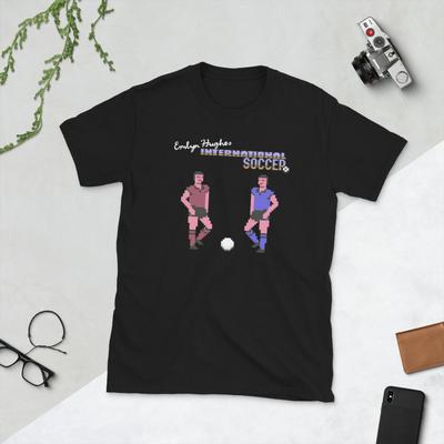 Emlyn Hughes Soccer C64 Ретро Видеоигра Футболка Унисекс с коротким рукавом