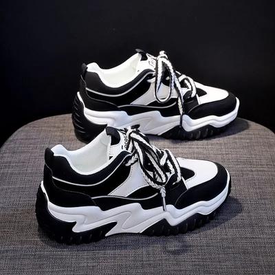 Весенне-осенние женские туфли на шнуровке для ходьбы, вулканизированная обувь в продаже, повседневная корейская 39, предложение 2025, новая мода в женской обуви