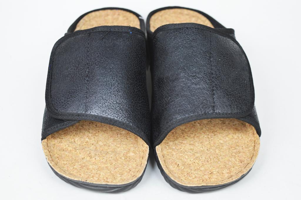 Тапочки с пробковой подошвой Inblu FM002 40 Черные экокожа