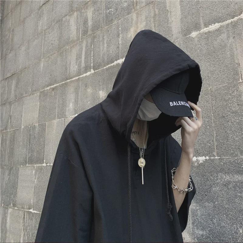 Мужская футболка с капюшоном с коротким рукавом - Трендовый летний свободный стиль Харадзюку, Повседневная мода Гонконга, Рукав до локтя.