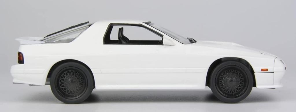 Mazda Savanna FC3S Crystal White Plastic Model Kit MN07 PLATZ/MONO 1/32 RX-7 Pre-Colored (Automobile)