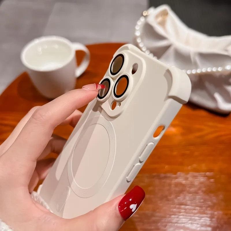 Роскошный чехол Magsafe с беспроводной зарядкой для iPhone 15 14 13 12 Pro Max Plus, мягкий жидкий силиконовый магнитный противоударный чехол-бампер