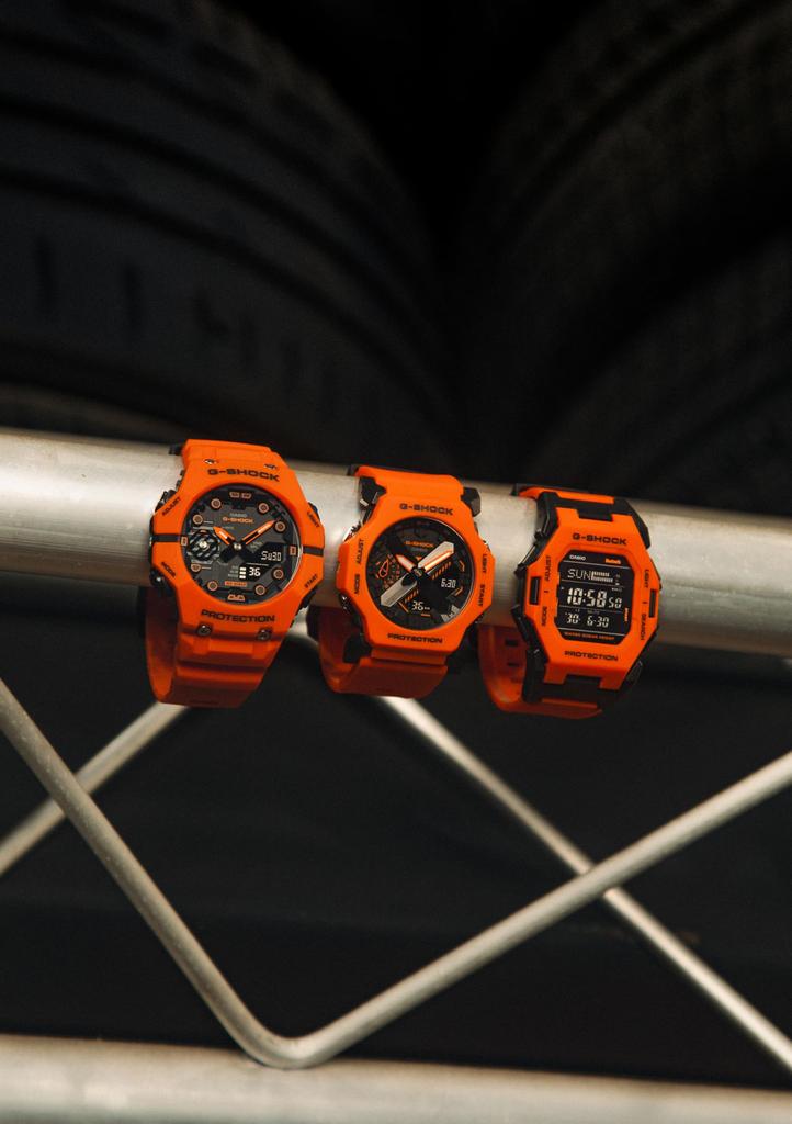 Часы оснащены Bluetooth и используют биопластик Оранжевый [Casio] G-Shock [] GA-B001FL-4AJF Мужские