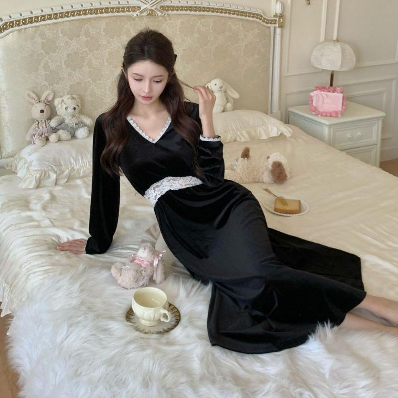 New French long velvet sexy pajamas waist hollowed out pure desire wind suspender pajamas elegant high-end loungewear