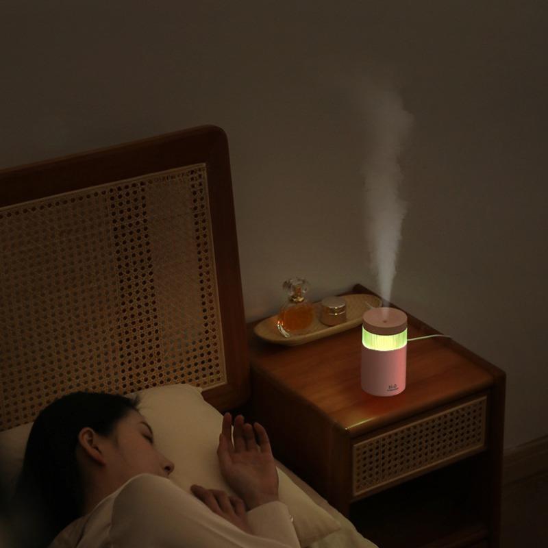 Mini Portable 300ml Air Humidifier USB Desktop Indoor Mute Air Atomization Humidifier Mist Maker Lights for Car Home Bedroom