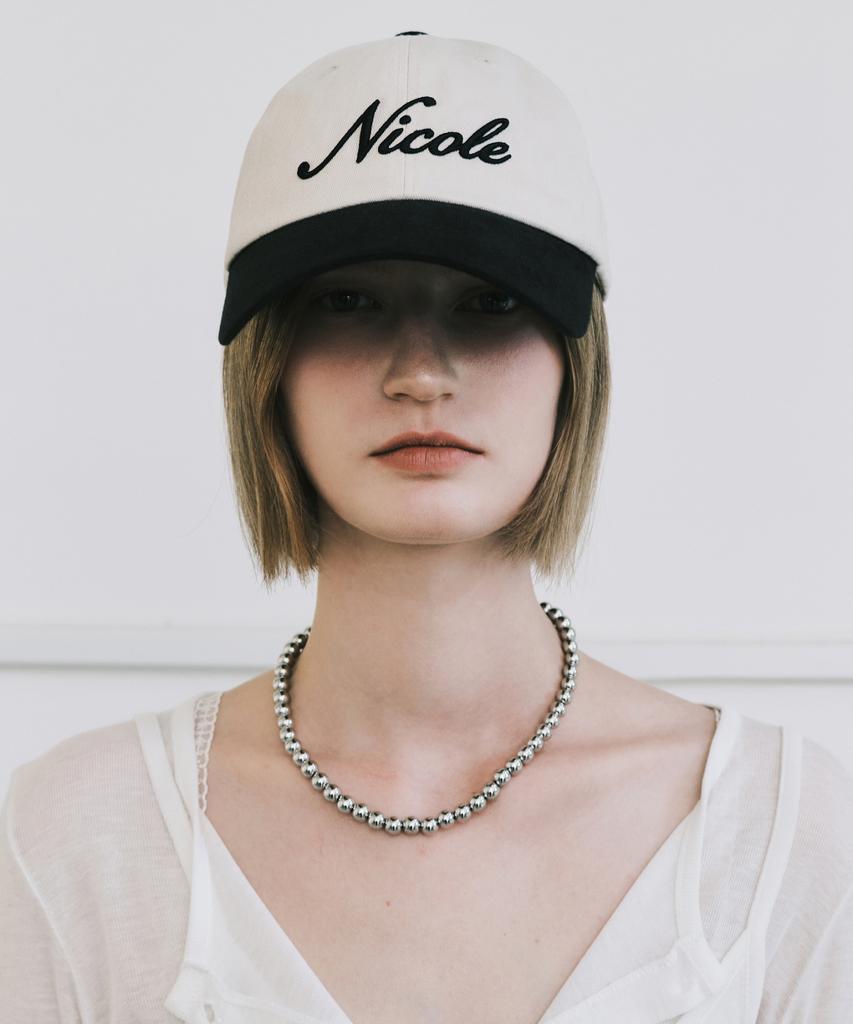 Кепка с козырьком Nigaennikol Nicole Lettering_Двухцветная Черная
