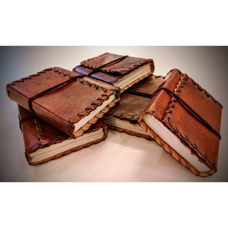 НАБОР ИЗ 5 штук в винтажном стиле. Набор из 5 прошитых многоразовых карманных журналов в кожаном переплете - Дневник путешествий без подкладки - Книга теней - Подарки для него и для нее
