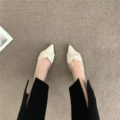 Модные слипоны белые с острым носком на низком каблуке элегантные женские балетки новейшее лето 2025 шикарный острый носок дешевая распродажа весна 39 обувь для женщин