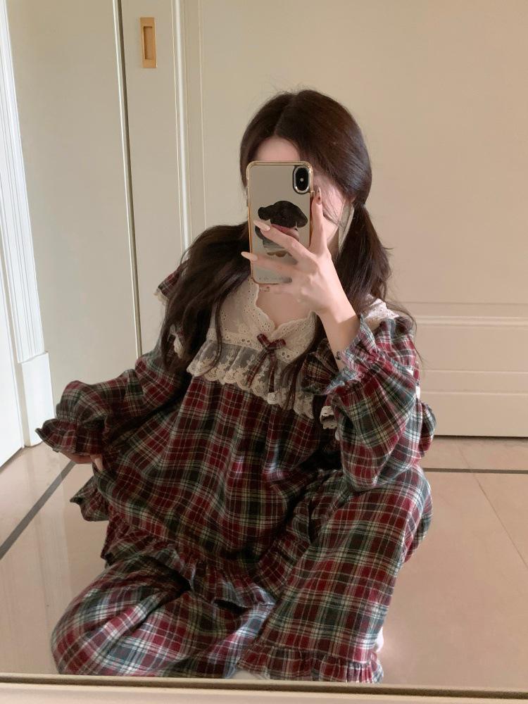 Korean-Style Couple Christmas Plaid Pajamas: Sweet Princess Design, Brushed Fabric, Long-Sleeve, Autumn/Winter Homewear Set