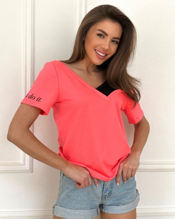 Трикотажная футболка со вставкой ISSA Plus