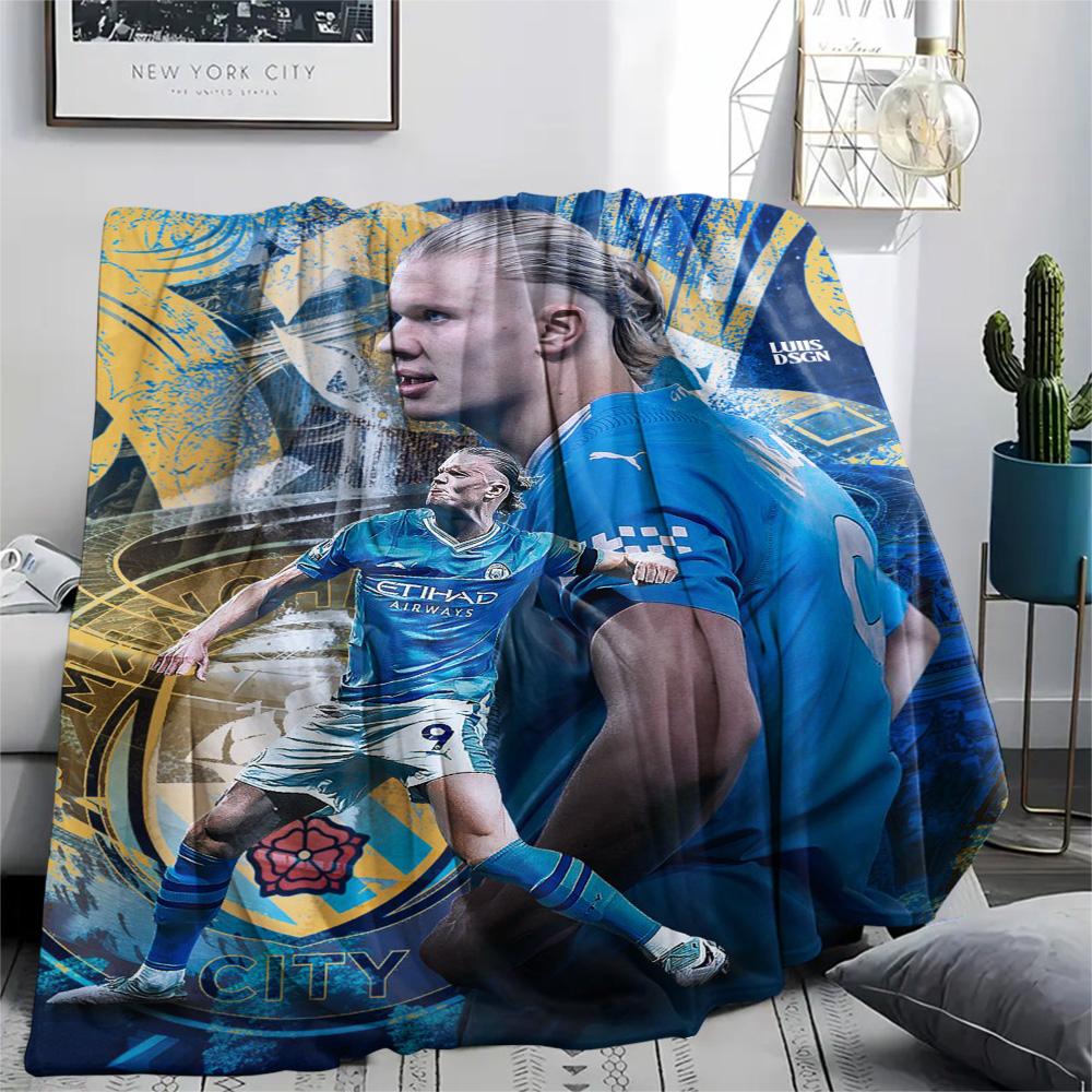 1Pc Erling Haaland Print Flannel Blanket High Quality Warm Comfortable Cover for All Seasons Perfect for Gifts Home Decor