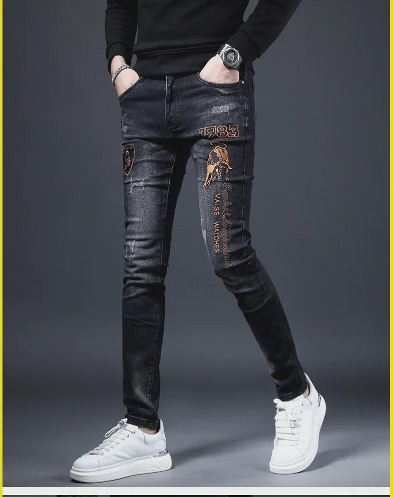 2024 Мужские облегающие эластичные джинсы в стиле ретро - повседневные брюки в корейском стиле на весну и осень