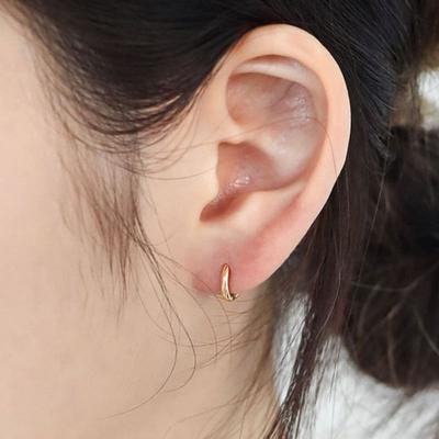 Modernlike серебряные серьги-кольца с односторонним покрытием из 14-каратного золота / классические серьги-кольца с застежкой в одно касание