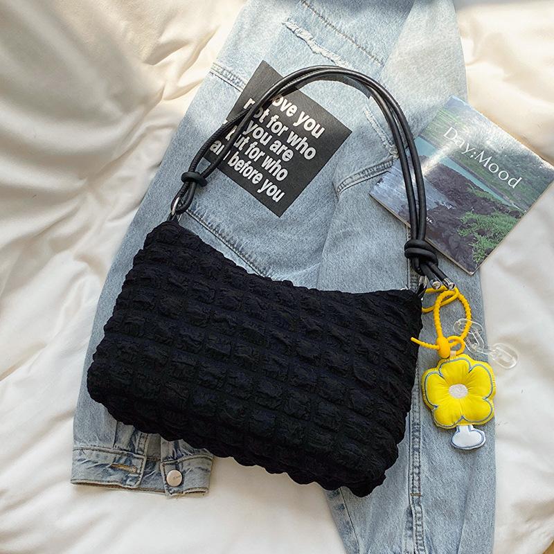 Сумка-хобо в зарубежном стиле, маленькая, свежая, плиссированная, женская, новая коллекция ранней осени 2025, универсальная, подмышечная сумка-пельмень, модная