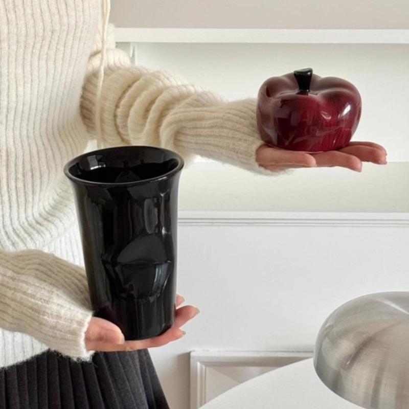 Керамическая кружка Red Delicious Яблоки Кофейная кружка с крышками Чашка для чая для офиса Дома Эстетика Декоративная Ручная роспись Кружка для напитков