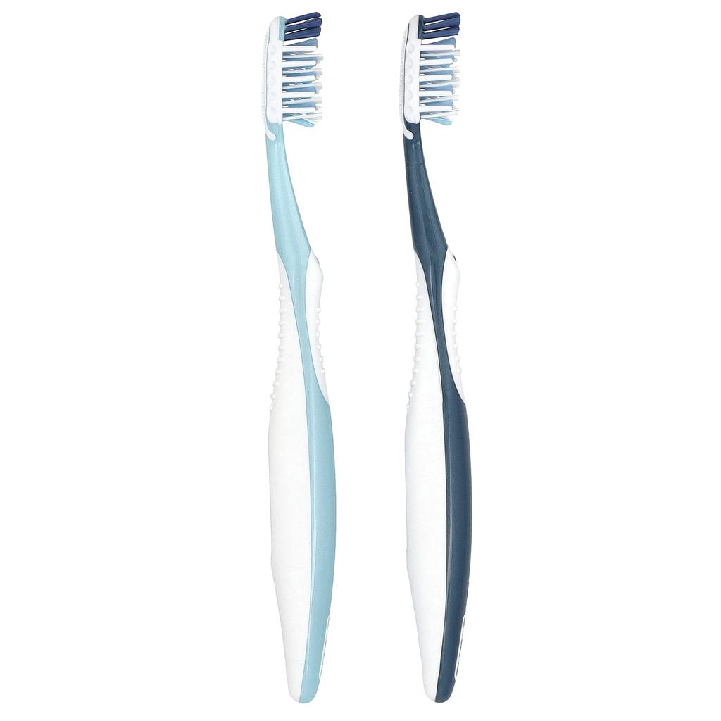 Oral-B Зубная щетка CrossAction All In One, средняя, 2 шт. в упаковке