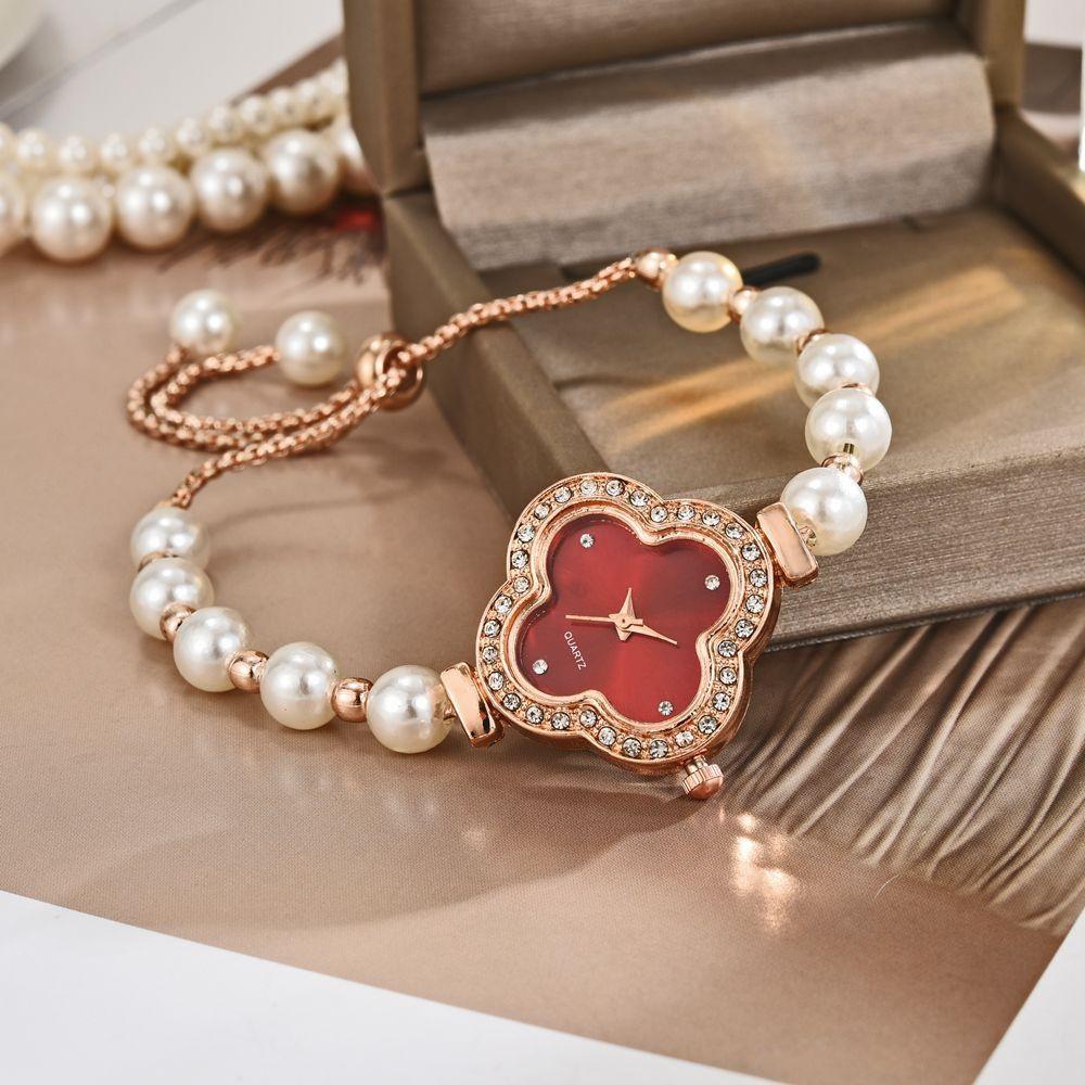 Clover Inlaid with Diamonds, Elegant Dial Decoration, Pearl Pull-out Bracelet, Quartz Watch, the Best Gift for Girls