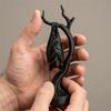 Скульптура летучей мыши для готических интерьеров, 3D-печатная статуэтка на подставке-ветке для Хэллоуина, полки, камина и праздничного стола