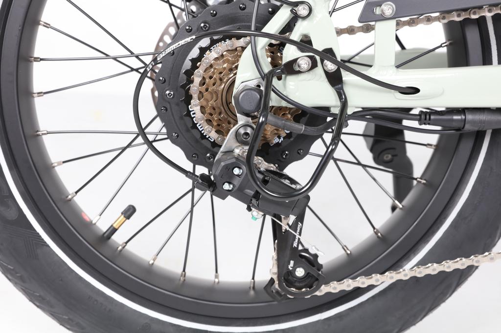 JOBOBIKE ROMER Electric Bicycle 250W Quiet Motor 48V 15Ah Battery Front Suspension for Smooth Riding Experience