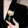 Emerald Magnetic Buckle Brooch Women'S High Sense Niche Inlaid Opal Temperament Corsage Versatile Clothing Accessories