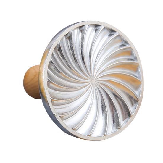 Пресс-форма для тиснения печенья, круглая металлическая форма для пресса для печенья с деревянной ручкой, штамп для тиснения печенья, инструмент для самостоятельной выпечки