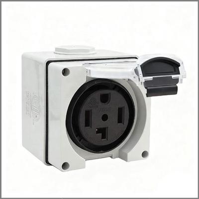 Розетка NEMA 14-30R, 125/250В, пылезащищенная для использования на улице, для фургонов и электромобилей.