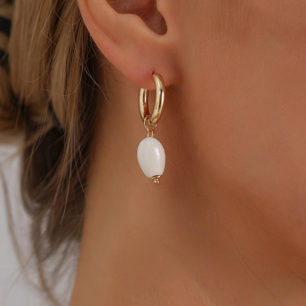 Geometric love, crystal fringed asymmetrical sexy ear buckles ins light luxury earrings earrings