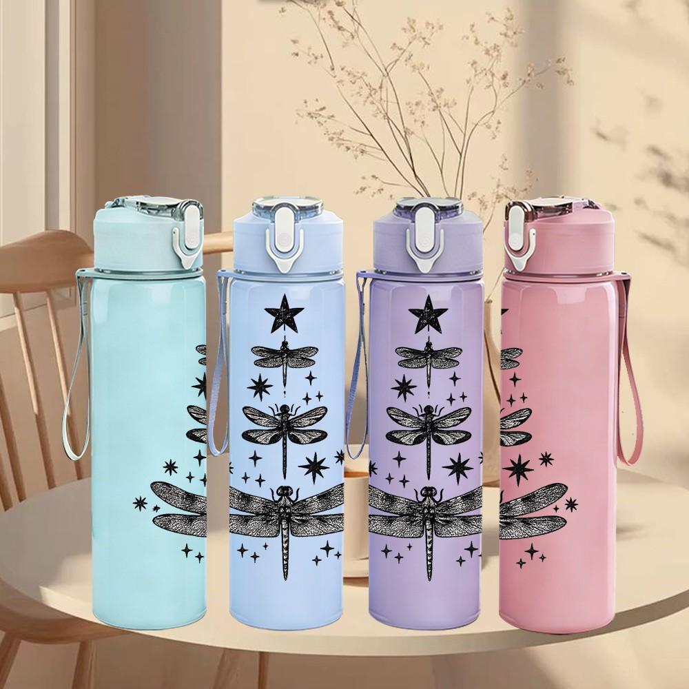 1PC Dragonfly On Pine Tree Silhouette Print 750ml Color Plastic Sports Water Bottle Leakproof Flip Straw Lid Suitable for Sports Office Home Use