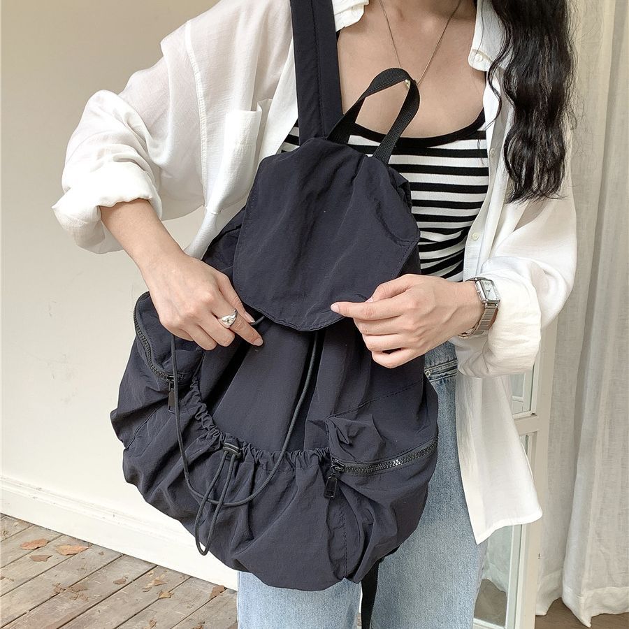 Женский повседневный рюкзак, новый плиссированный нейлоновый рюкзак с завязками, женский трендовый рюкзак большой вместимости для студентов-девочек