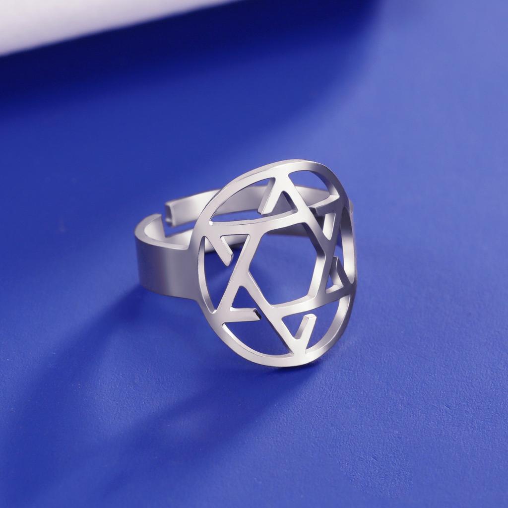 925 Sterling Silver Yellow Gold-Tone Classic Small Star of David Ring Band - Size 5