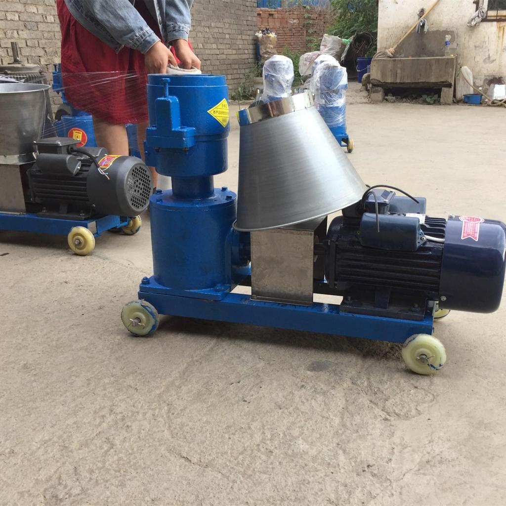 Dual-Phase Pellet Machine for Livestock Feed: Ideal for Cattle, Sheep, Pigs, Fish, Chickens, Ducks, and Rabbits