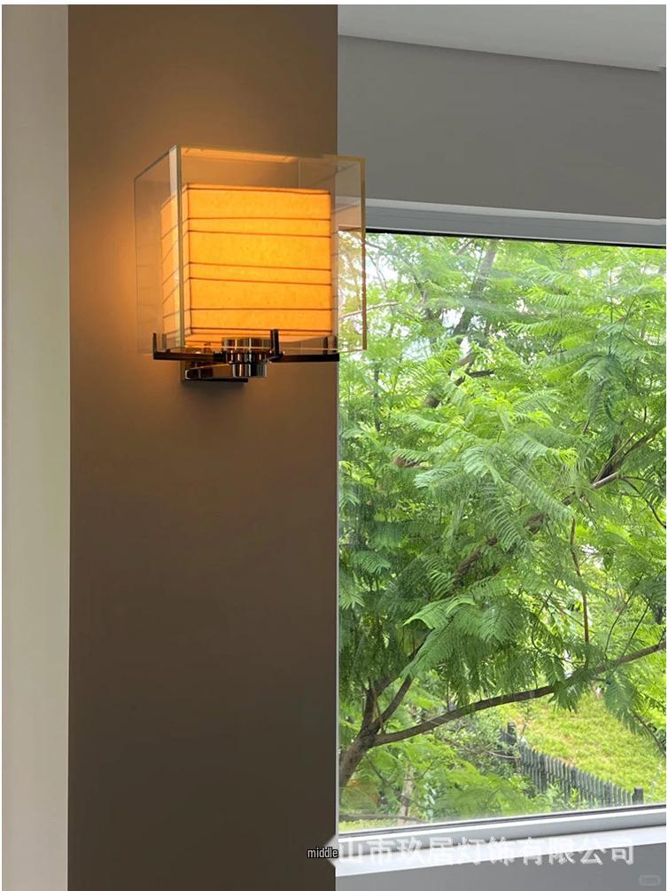 Зарядная настольная лампа в японском стиле Ji Yutang для спальни, кафе или ресторана