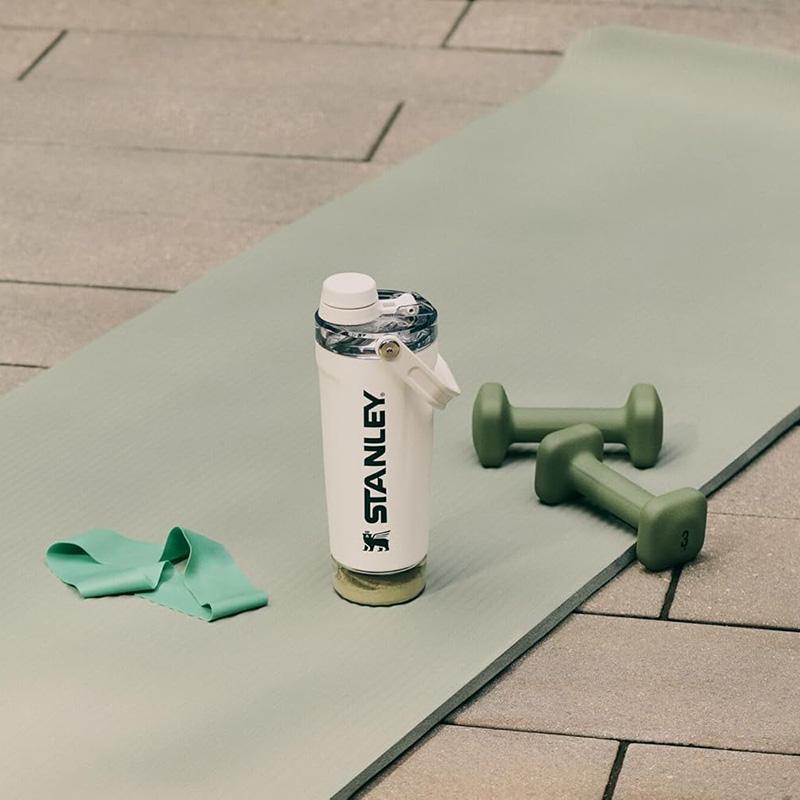 STANLEY The Active Shaker Tumbler 591ml + Container 103ml Set, Korean
