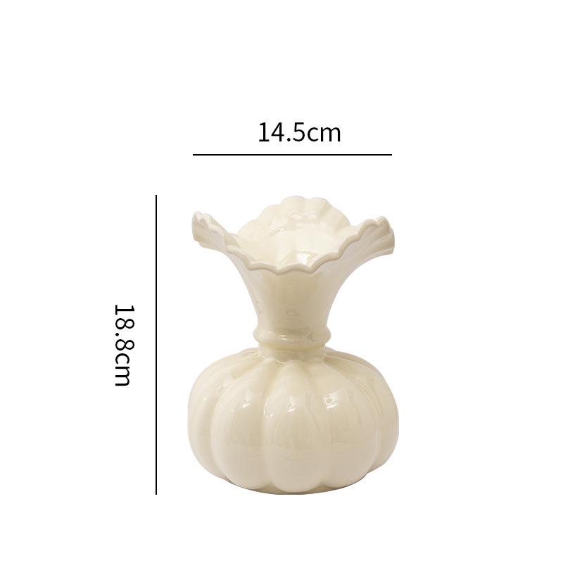 High-End French Ceramic Vase for Living Room - Ideal for Flower Arrangements, Artificial or Dried Flowers, Desktop Decoration