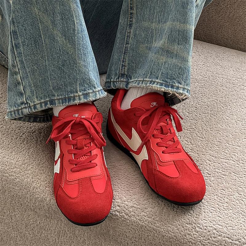 Classic red German training shoes men's 2025 spring and summer new niche retro flat bottom color matching couple casual sports shoes