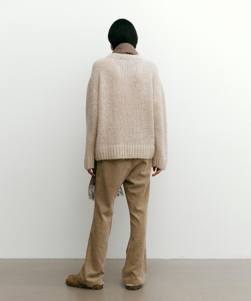 STEP AROUND Bootscut Banding Training Pants [Beige]