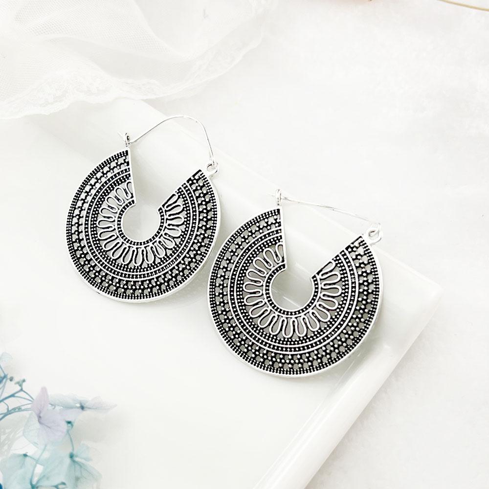 SIMJOO полые круглые серьги в стиле бохо женские европейские и американские полые резные серьги из сплава в стиле ins национальные серьги-ветры